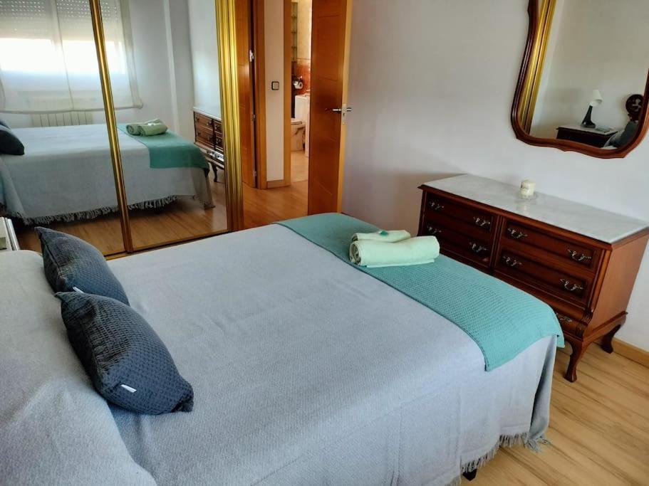 Apartamento Deluxe El Camino Alcalá de Henares Exterior foto